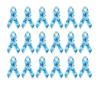 Elegante Set Spille Progettate Per La Pace Set Risvolti A Forma Cuore E Simbolo Della Pace Volontari E Attivisti Aiuti Umanitari