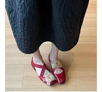 Eleganti e rilassate scarpe da ballo retrò con fiori 2025, scarpe singole con cinturino incrociato, scarpe basse da sera da donna, scarpe Mary Jane delicate Nuovi modelli di scarpe singole per la prim