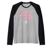 Elle I Don't Run But I Do Walk with Conviction Cursive Text Maglia con Maniche Raglan