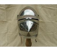 Elmo Bascinet Medievale Con Faccia Di Maiale