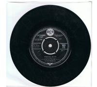 Elvis Presley - Elvis Presley Strictly Elvis - Old Shep, Any Place Is Paradise / Paralyzed, Is It So Strange (7" Vinyl EP)