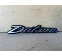 Emblema cancello posteriore originale Nissan "DATSUN" per FAIRLADY Z 240Z S30...