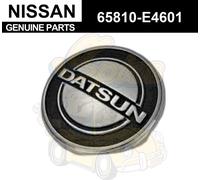 Emblema cofano anteriore originale Nissan DATSUN 240Z S30 "DATSUN" 65810-E4601