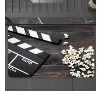 EMCLKS Tappeto Bagno 60x90 cm,Guardando il film. Ciak e popcorn su un tavolo di legno.,Tappetino Assorbente e Antiscivolo in Microfibra per Bagno,Cucina,Camera da Letto,Corridoio