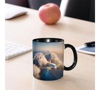 EMCLKS Tazze colazione,Durevole,Tazze Caffe e The 330ml,Idee Regalo Regali Natale,Mug per Lavastoviglie e Microonde,Un aereo bianco sorvola montagne e nuvole basse al tramonto in estate