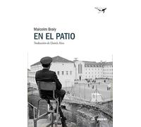 En el patio: 14
