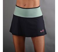 Endless Dinamico ed elegante sul campoLa Endless Mile Skirt combina la funzionalità sportiva con un design moderno ed è la scelta perfetta per le giocatrici che apprezzano il comfort e la libertà di m