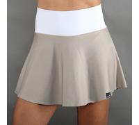 Endless Scopri l'Eleganza e il Comfort della Lux II Gonna Donna di Endless La Lux II Gonna Donna di Endless è la scelta ideale per ogni appassionata di padel che non vuole rinunciare a stile e perform
