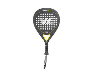 Enebe Scopri il Massimo Controllo con la Racchetta Full Tubular Carbon di Enebe Sia che tu stia iniziando a scoprire il mondo del padel o che tu sia già appassionato, la racchetta da padel Full Tubula