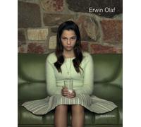 Erwin Olaf Walter Guadagnini Erwin Olaf (Copertina rigida)