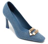 Escarpins élégants à talon fin et boucle decorative géométrique Stile affermativo con ces escarpins sophistiqués talon haut fin. Il design épuré est rehaussé d'une boucle decorative dorée au niveau de