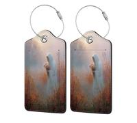 Etichetta per bagaglio raffigurante una figura ammantata di bianco che tiene in mano dei fiori in un campo autunnale, etichetta per bagaglio in pelle con patta per la privacy, etichetta identificati