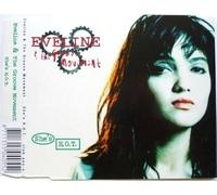 Eveline And The Groove Movement - She's H.O.T.