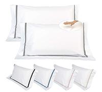 EVERGREENWEB - Cuscini Letto Coppia 100% Memory Foam alti 18 cm con Elegante Set di 4 Fodere GRATIS in Morbido Cotone Bianco + Balza e Riga Grigia, 2 Guanciali x dolori CERVICALI in Schiuma Ergonomica