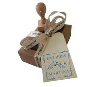 Ex Libris, Timbro in Legno Personalizzato per Libri, Idea Regalo, Appassionati di Libri, Forma Quadrata 40x40 mm, Disegno Rami Fioriti |Scatola Regalo, Biglietto e Cuscinetto Inchiostro Blu Inclusi
