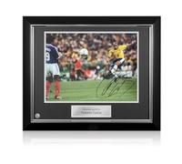 Exclusive Memorabilia Foto del Brasile Firmata da Roberto Carlos. Cornice Deluxe