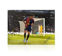 Exclusive Memorabilia Foto di Barcellona Firmata da Lamine Yamal