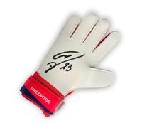 Exclusive Memorabilia Guanto da portiere firmato da Emi Martinez