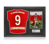 Exclusive Memorabilia Maglia del Bayern Monaco 2019-20 autografata da Robert Lewandowski. Cornice Icon