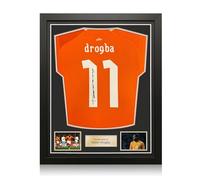 Exclusive Memorabilia Maglia della Costa D'Avorio autografata da Didier Drogba e incorniciata.
