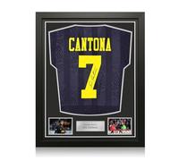 Exclusive Memorabilia Maglia Originale da Trasferta del Manchester United autografata da Eric Cantona. Incorniciata.