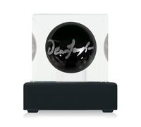 Exclusive Memorabilia Palla da Snooker Nera autografata da Dennis Taylor. Esposta in teca.