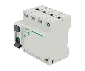 EZ9R49440 Interruttore RCD Denominazione: 40A IDiff: 30mA Polo: 4 400VAC IP20...