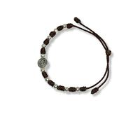 EZVFIRPDFZ Bracciale Rosario San Benedetto in metallo e cordino regolabile - Protezione e benedizione - Design religioso per uomo e donna Pulsera Denario Medalla de San Benito (rosso)