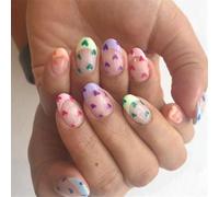 Facile da applicare a mandorla corta sulle unghie con disegni a forma di cuore punta francese premere sulle unghie manicure unghie arte per le donne