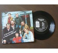 Fagin, Joe - Fagin, Joe Breakin' Away 7" Towerbell TOW46 EX/EX 1983 picture sleeve, from Auf Wiedersehen Pet