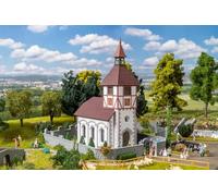 FALLER 130679 - Chiesa del villaggio con Kirchhof, scartamento H0