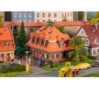 FALLER Garden City 232163 N Settlement House Track Gauge N