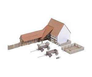 Faller 232371 Edificio agricolo con accessori N