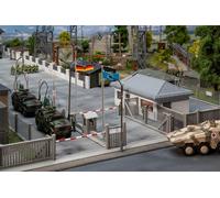 FALLER H0 144102 - Wachgebäude Con Schlagbaum, Ep. IV Kit Merce Nuova