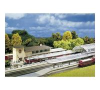 Faller Z 282718 - Modellismo Ferroviario, Banchina della Stazione, 3 pz.