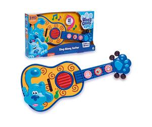 Famosa - Tracce Blue e te, Sing-Along Guitar, chitarra giocattolo per bambini con 3 diverse modalità, ha la canzone della serie, suoni di chitarra e un gioco divertente, da 3 anni (BLU12000)
