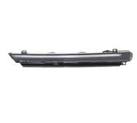 FANALE A BARRA LUCE DESTRA SU GRIGLIA CON SCRITTA VOLKSWAGEN GOLF 8 DAL 2020 VAL