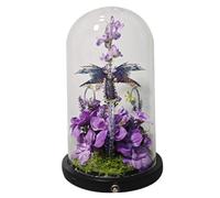 Farfalla meccanica sotto vetro con rosa viola e blu | una composizione con rosa conservata sotto una campana di vetro trasparente, 15 × 15 × 26 cm, metallo