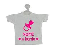 Fashion Graphic Mini T-Shirt Auto Ciuccio Nome Bimbo Bimba a Bordo Personalizzata con Nome Dotata di Gruccia e Ventosa (Bianca Stampa Fucsia Fluo)