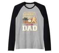 Fathers Day My Favorite Baseball Player Calls Me Dad Bandiera degli Stati Uniti Maglia con Maniche Raglan
