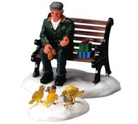 Feeding Pigeons set of 2 Caddington Village Lemax Cod 42905