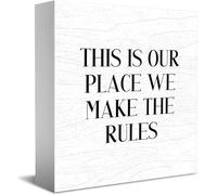 Feehiget Targa in legno con scritta in inglese "This Is Our Place We Make The Rules" per casa e ufficio, 12,7 x 12,7