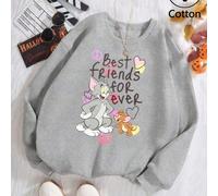 Felpa unisex versatile rosa con scollo rotondo e stampa di Tom e Jerry che si abbracciano, abbinata alla scritta "Best friends forever", impreziosita da cuori e simboli della pace. Tessuto di cotone m