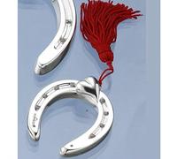 Ferro di Cavallo Portafortuna in Resina Argentata con Cuore a Rilievo e Nappina Rossa Misura 5,5x5x1,5 cm Idea Regalo Portafortuna, Scatola Regalo in Omaggio, Made in Italy.