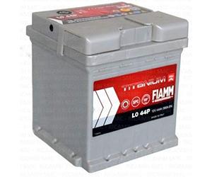 Fiamm Titanium Plus L044+, batteria per automobile, 44Â Ah, 390Â A, polo positivo a destra