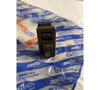 FIAT RITMO INTERRUTTORE LUNOTTO TERMICO POSTERIORE 3 PIN OEM 4452309