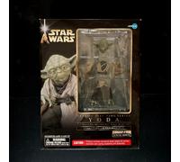 Figura YODA Snap-Fit Kotobukiya