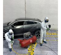 Figure Di Pittori In Scala 1:18 Per Garage Diorama Set Di 2 + Compressore