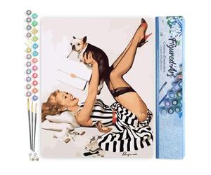 Figured'Art Dipingere con i Numeri - Paint by Numbers Pin-up che gioca con il suo cane, Passatempo per Adulti, Kit Completo, Hobby Creativi - Quadri fai da te 40x50cm senza cornice