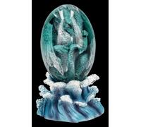 Figuren Shop GmbH Figura dell'uovo di drago - Drago d'acqua blu nell'uovo - Figura di drago dipinto a mano (11 cm) - Tales of Aurelion Collection - Idea regalo per gli appassionati di acqua ed
